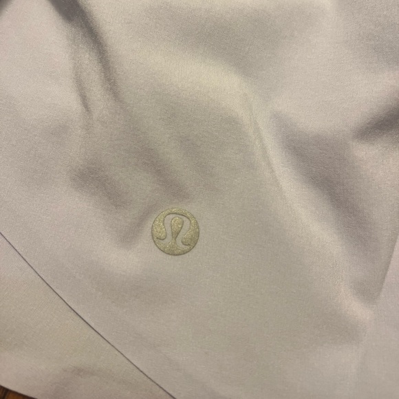 Lululemon Serene Blue Shake It Out High Rise Running Short 2.5 - Picture 9 of 9